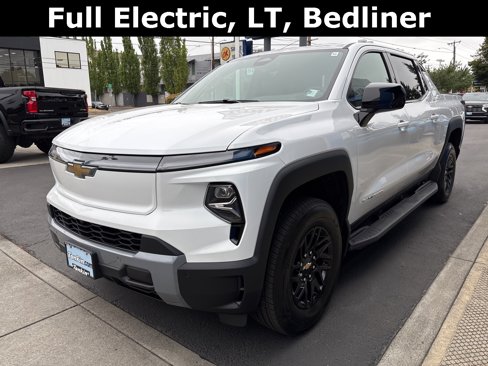 New 2026 Chevrolet Silverado EV LT image 3