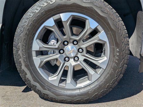 Certified 2024 Chevrolet Silverado 1500 High Country w/ Technology Package image 53