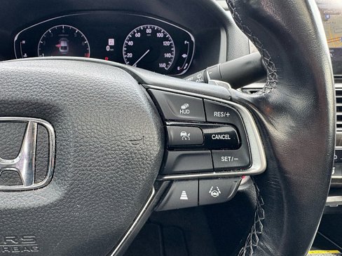 Used 2021 Honda Accord Touring image 12