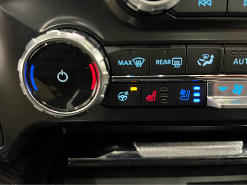 Used 2025 Ford F250 Lariat w/ Lariat Ultimate Package image 32