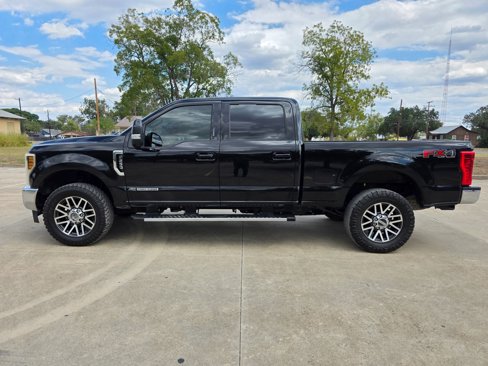 Used 2019 Ford F250 Lariat w/ Lariat Value Package image 9