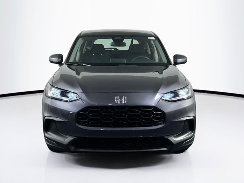 Used 2023 Honda HR-V LX image 2