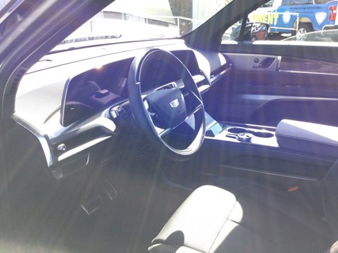 New 2026 Cadillac Vistiq Luxury image 15