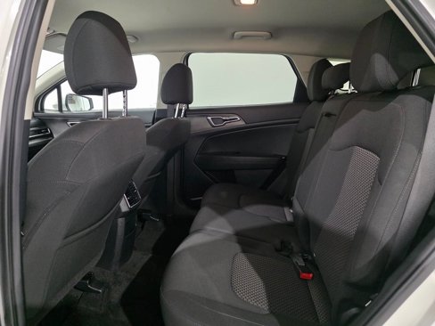 Used 2023 Kia Sportage LX image 20