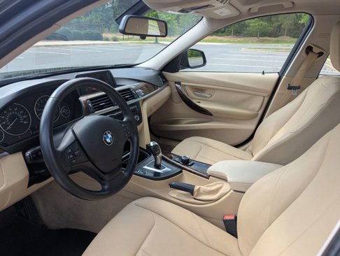 Used 2015 BMW 320i Sedan image 18