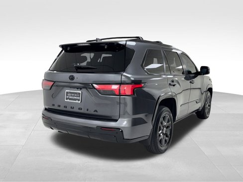 Used 2024 Toyota Sequoia Platinum image 7