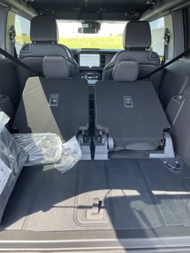 New 2024 Ford Bronco Badlands w/ Sasquatch Package image 16