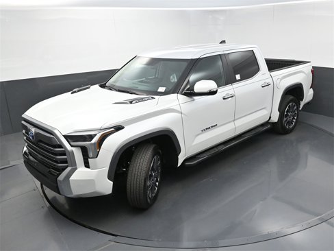 Used 2024 Toyota Tundra Limited image 35
