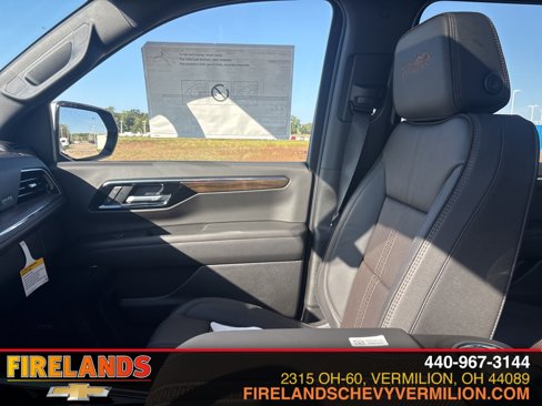 New 2026 Chevrolet Suburban High Country w/ Sun And Tow Package image 13