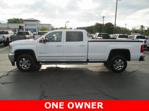 Used 2019 GMC Sierra 3500 SLT w/ Duramax Plus Package image 10