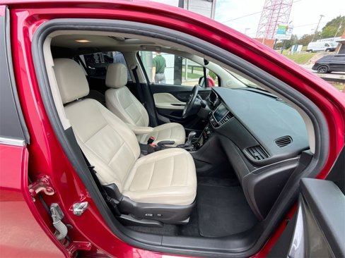 Used 2018 Buick Encore Premium w/ Experience Buick Package image 38