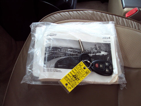 Used 2014 Chevrolet Express 1500 AWD image 35