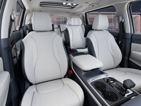 New 2025 Kia Carnival SX Prestige image 15