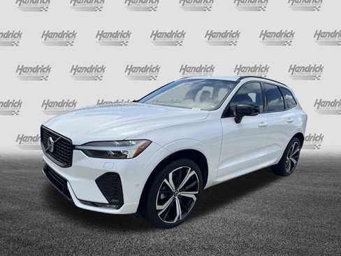 Used 2023 Volvo XC60 B5 Ultimate w/ Climate Package image 5