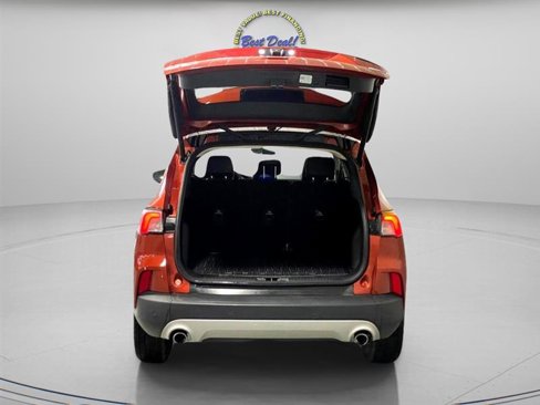 Used 2020 Ford Escape SEL image 5