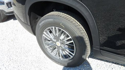 New 2026 Chevrolet Traverse LT w/ Driver Confidence Package image 4