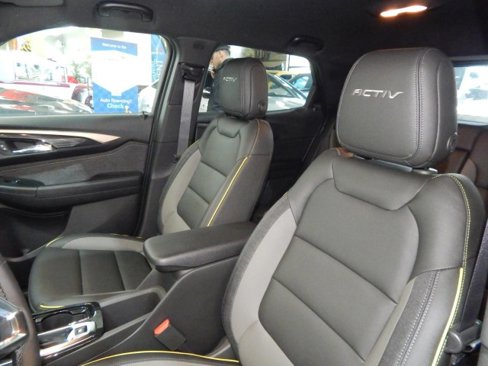 Used 2025 Chevrolet TrailBlazer ACTIV image 18