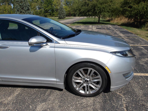 Used 2015 Lincoln MKZ w/ Equipment Group 102A Reserve image 32