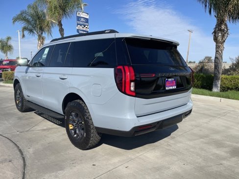 New 2025 Ford Expedition Tremor image 3