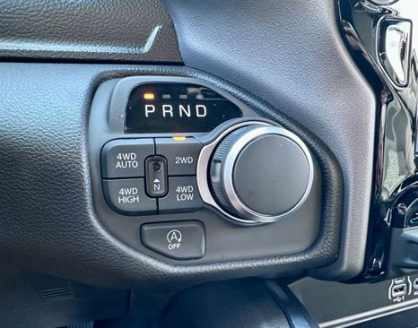 New 2026 RAM 1500 4x4 Crew Cab image 27