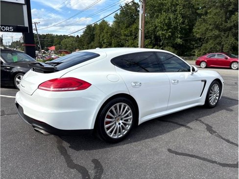 Used 2014 Porsche Panamera 4 image 6