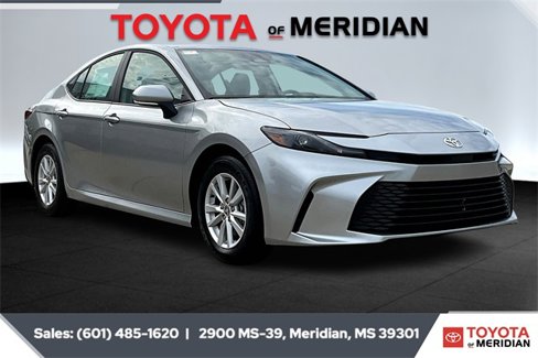 New 2026 Toyota Camry LE image 1