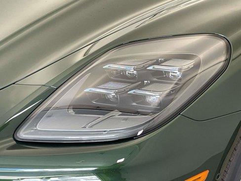 New 2025 Porsche Panamera image 15