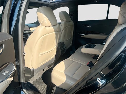 Used 2024 Cadillac XT4 Premium Luxury w/ Cold Weather Package image 24
