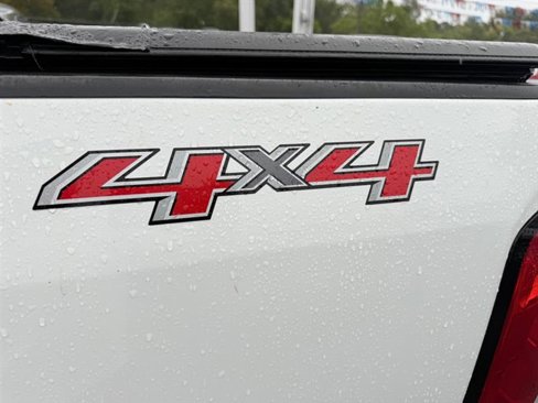 Used 2020 Chevrolet Colorado W/T image 30