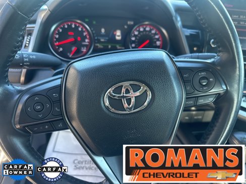Used 2024 Toyota Camry XSE image 11