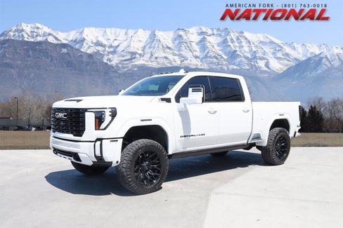 Used 2024 GMC Sierra 2500 Denali Ultimate image 1
