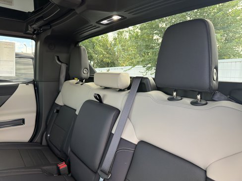 New 2026 GMC Hummer EV 4x4 Crew Cab image 23