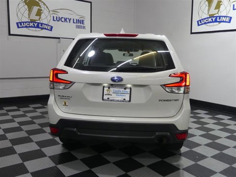 Used 2022 Subaru Forester image 8