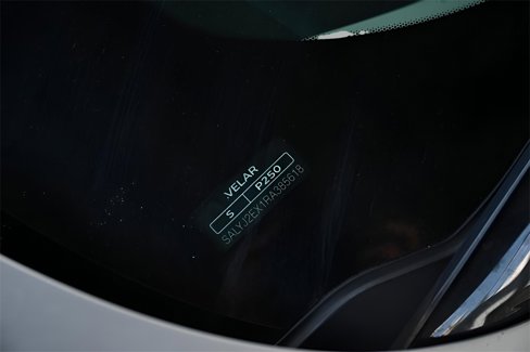 Used 2024 Land Rover Range Rover Velar S image 40