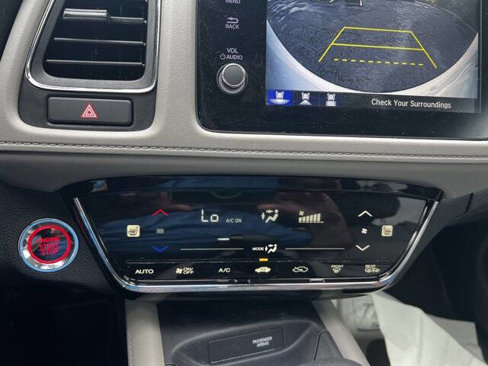 Used 2021 Honda HR-V EX image 18