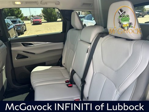 New 2026 INFINITI QX60 Luxe image 19