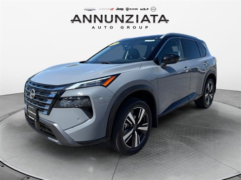 Used 2024 Nissan Rogue SL image 1