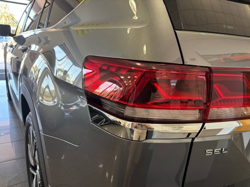 Used 2024 Volkswagen Atlas SEL image 47