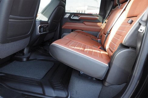 Used 2025 GMC Sierra 3500 Denali Ultimate image 20