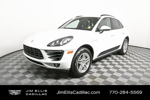 Used 2018 Porsche Macan image 32