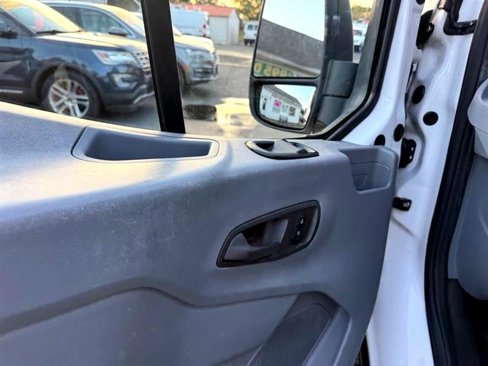 Used 2016 Ford Transit 250 130 Low Roof image 31