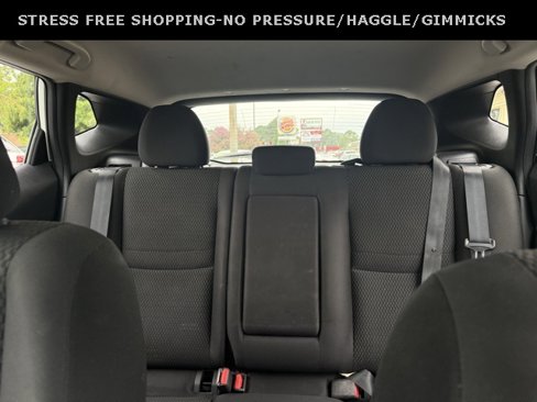 Used 2019 Nissan Rogue Sport S image 25