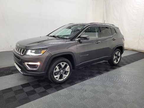 Used 2018 Jeep Compass Limited w/ Navigation Group image 2