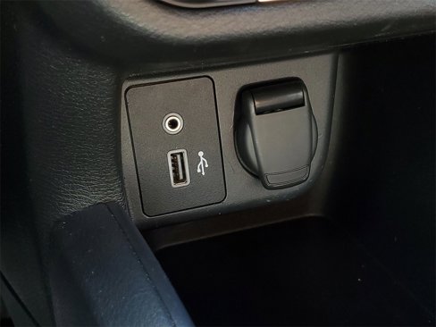 Used 2021 Nissan Versa SV image 21