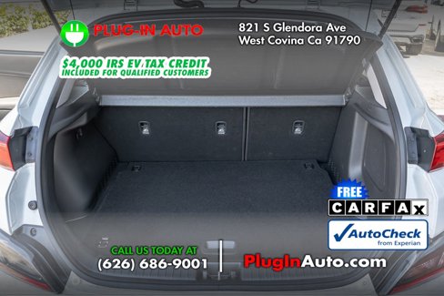 Used 2023 Hyundai Kona Limited w/ Cargo Package image 11