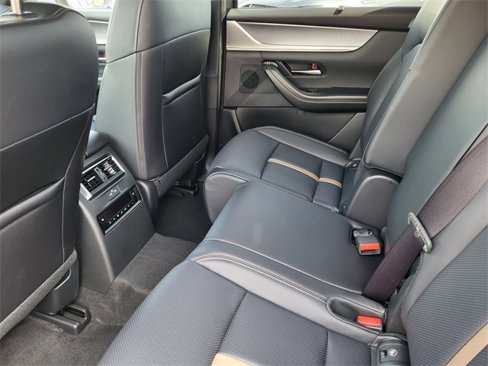New 2025 MAZDA CX-70 Plug-In Hybrid w/ Premium Plus image 9