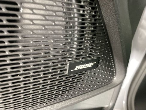 New 2025 Chevrolet Silverado EV LT image 24