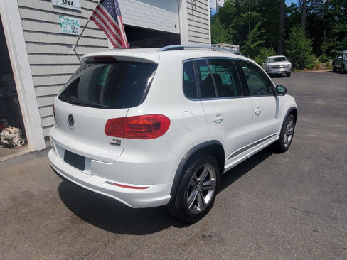 Used 2017 Volkswagen Tiguan Sport image 8