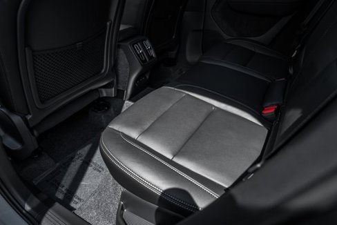New 2026 Volvo XC40 B5 Plus w/ Protection Package Premier image 35