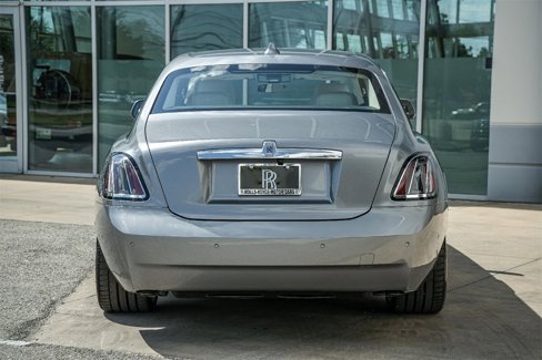 New 2025 Rolls-Royce Ghost image 14